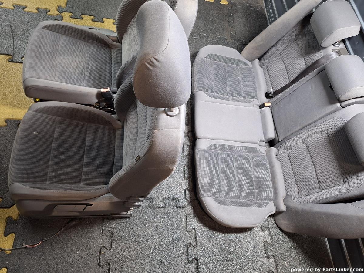 Scaune si banchete  VOLKSWAGEN GOLF V Variant (1K5) [ 2007 - 2009 ] TDI (BLS, BXE) 77KW|105HP
