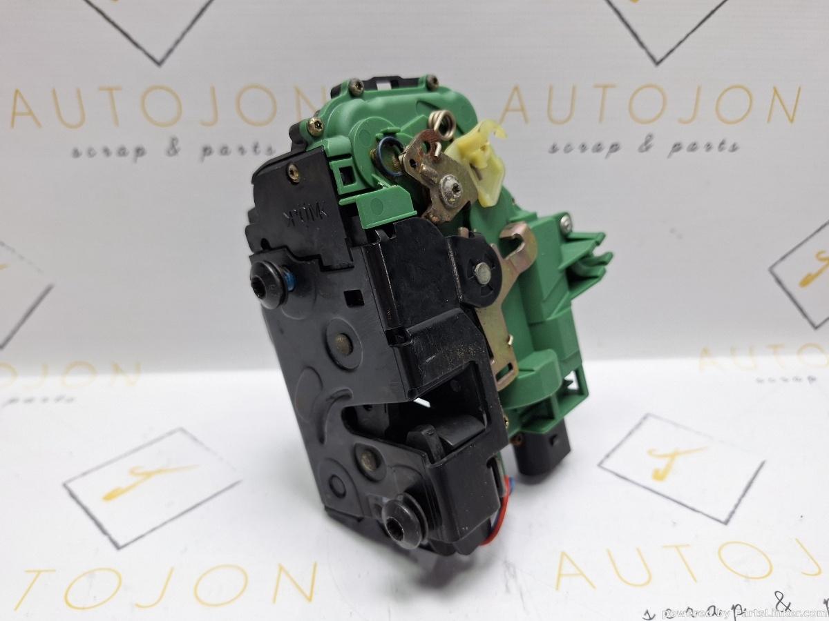 Broasca usa stanga fata VOLKSWAGEN BORA (1J2) [ 1998 - 2013 ] TDI (AGR, ALH) 66KW|90HP OEM 3B1837015AM