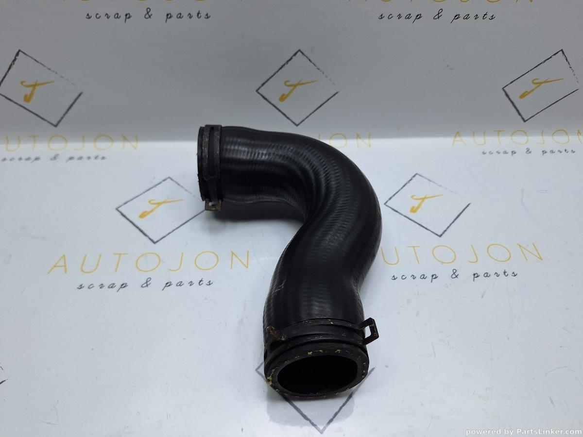 Furtun intercooler VOLKSWAGEN BORA (1J2) [ 1998 - 2013 ] TDI (AGR, ALH) 66KW|90HP OEM 1J0145838B