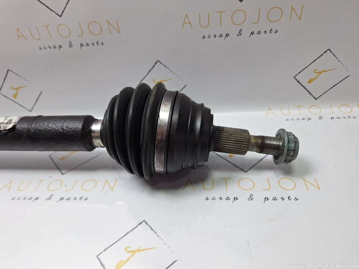 Planetara Dreapta VOLKSWAGEN BORA (1J2) [ 1998 - 2013 ] TDI (AGR, ALH) 66KW|90HP 1J0407272