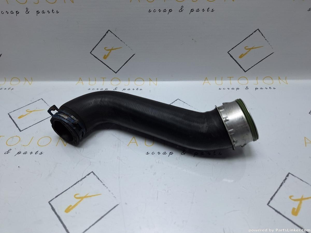 Furtun intercooler turbo VOLKSWAGEN BORA (1J2) [ 1998 - 2013 ] TDI (AGR, ALH) 66KW|90HP OEM 1J0145828T