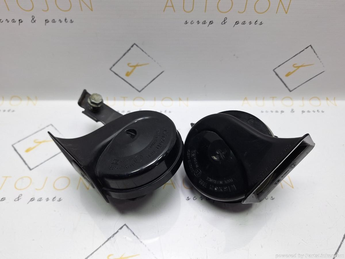 Set claxoane VOLKSWAGEN BORA (1J2) [ 1998 - 2013 ] TDI (AGR, ALH) 66KW|90HP OEM 3B0951221 / 3B0951223