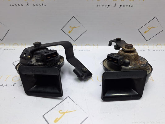 Set claxoane VOLKSWAGEN BORA (1J2) [ 1998 - 2013 ] TDI (AGR, ALH) 66KW|90HP OEM 3B0951221 / 3B0951223