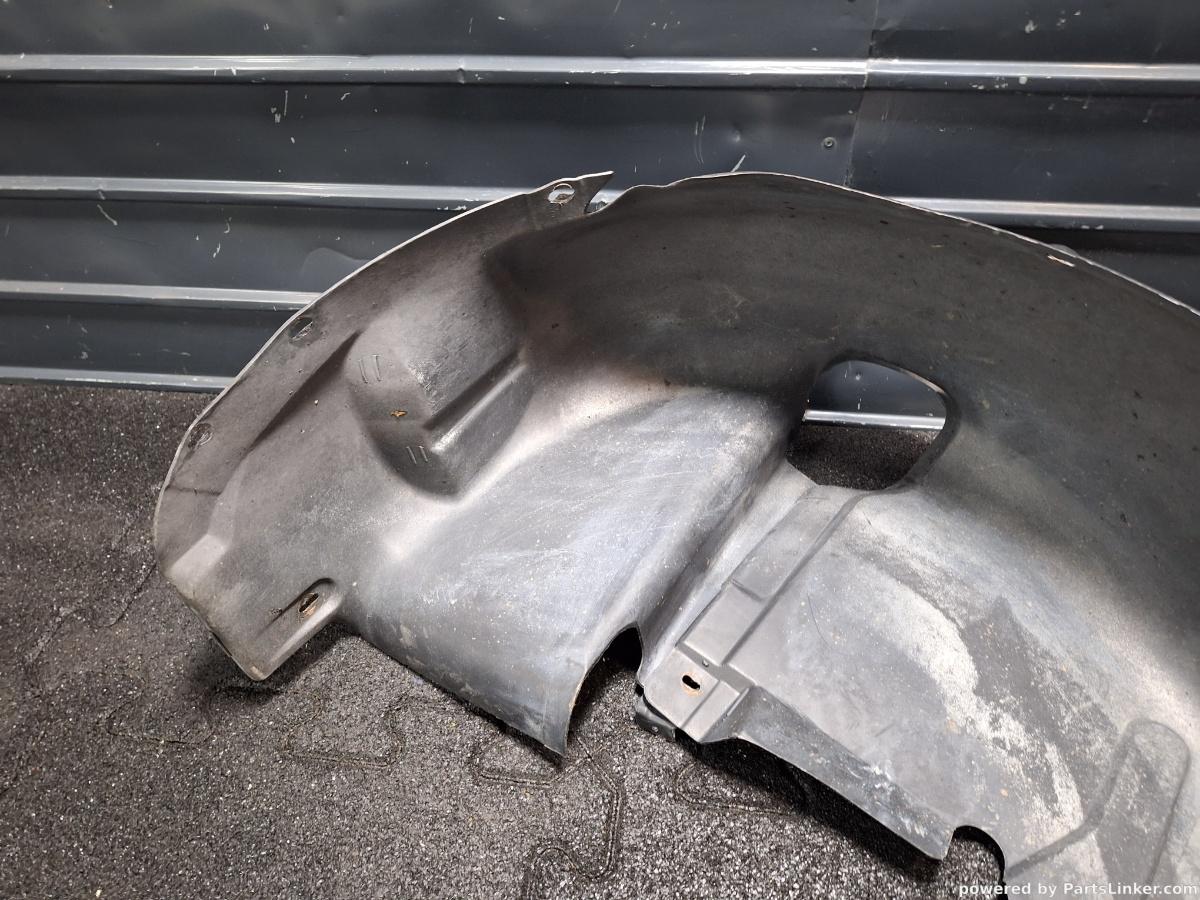 Carenaj roata dreapta spate VOLKSWAGEN BORA (1J2) [ 1998 - 2013 ] TDI (AGR, ALH) 66KW|90HP