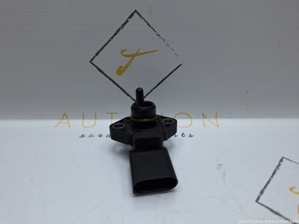 Senzor MAP VOLKSWAGEN BORA (1J2) [ 1998 - 2013 ] TDI (AGR, ALH) 66KW|90HP 038906051