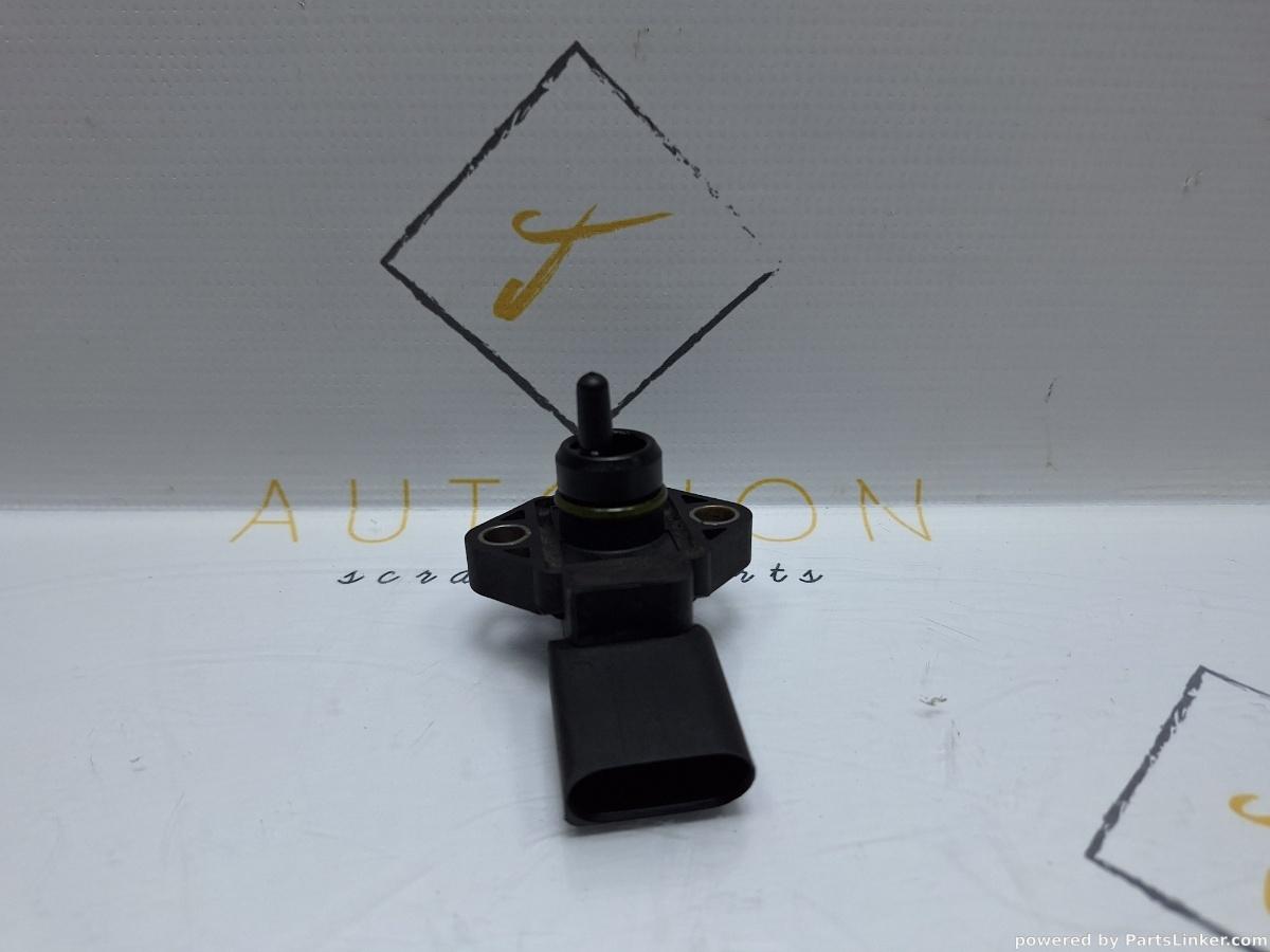 Senzor MAP VOLKSWAGEN BORA (1J2) [ 1998 - 2013 ] TDI (AGR, ALH) 66KW|90HP OEM 038906051