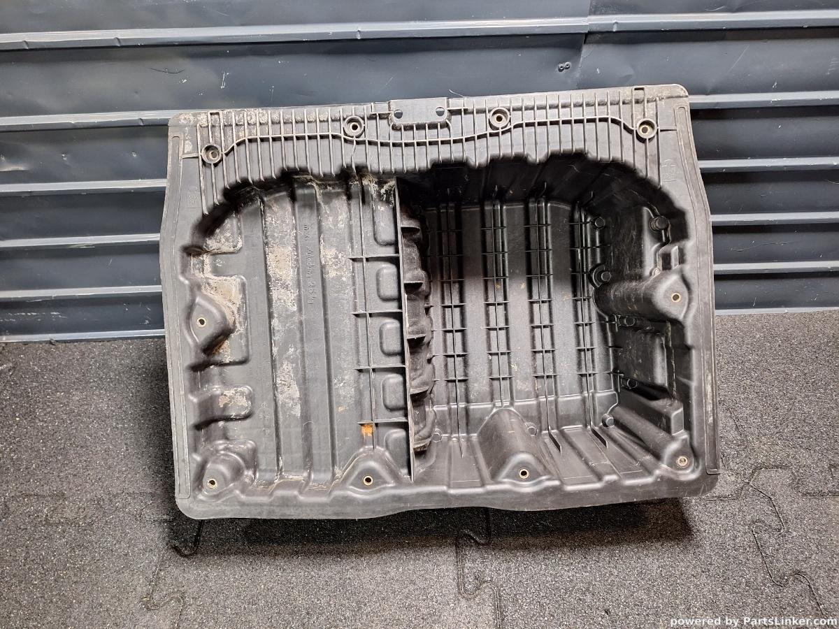 Suport baterie auto BMW 3 V (E90) [ 2004 - 2012 ] 320 i (N46 B20..) 110KW|150HP OEM 51717120020