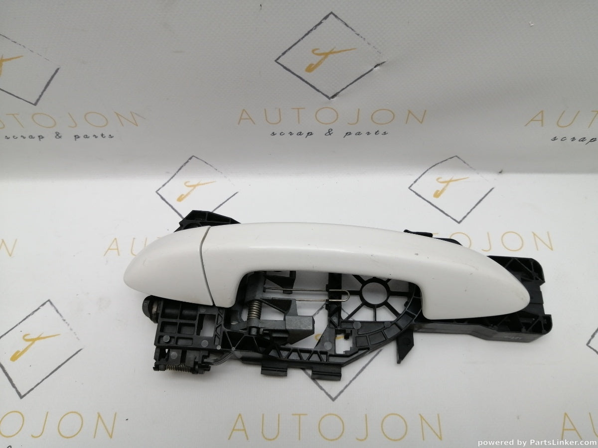 Maner usa stanga spate VOLKSWAGEN PASSAT (365) [ 2010 - 2014 ] 1.6 TDi BlueMotion (CAYC) 77KW|105HP 3C0837885J