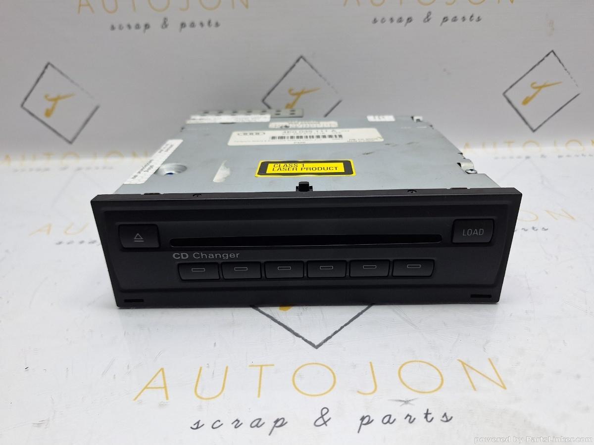 Magazie CD AUDI A6 III Avant (4F5, C6) [ 2005 - 2011 ] TDI (BLB, BRE) 103KW|140HP OEM 4F0035111A
