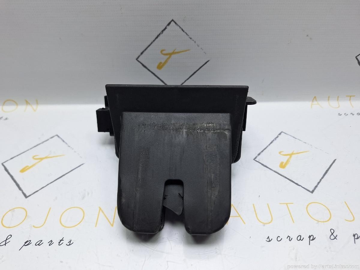 Broasca haion AUDI A6 III Avant (4F5, C6) [ 2005 - 2011 ] TDI (BLB, BRE) 103KW|140HP OEM 4F9827520B