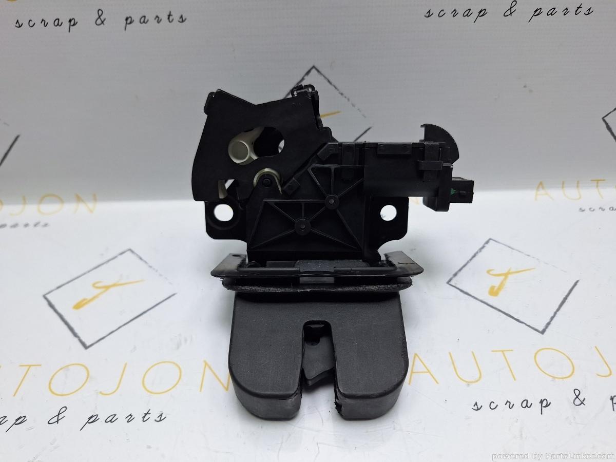 Broasca haion AUDI A6 III Avant (4F5, C6) [ 2005 - 2011 ] TDI (BLB, BRE) 103KW|140HP OEM 4F9827520B