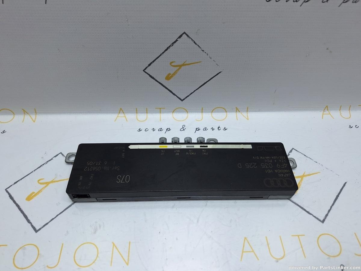 Amplificator antena AUDI A6 III Avant (4F5, C6) [ 2005 - 2011 ] TDI (BLB, BRE) 103KW|140HP OEM 4F9035225D
