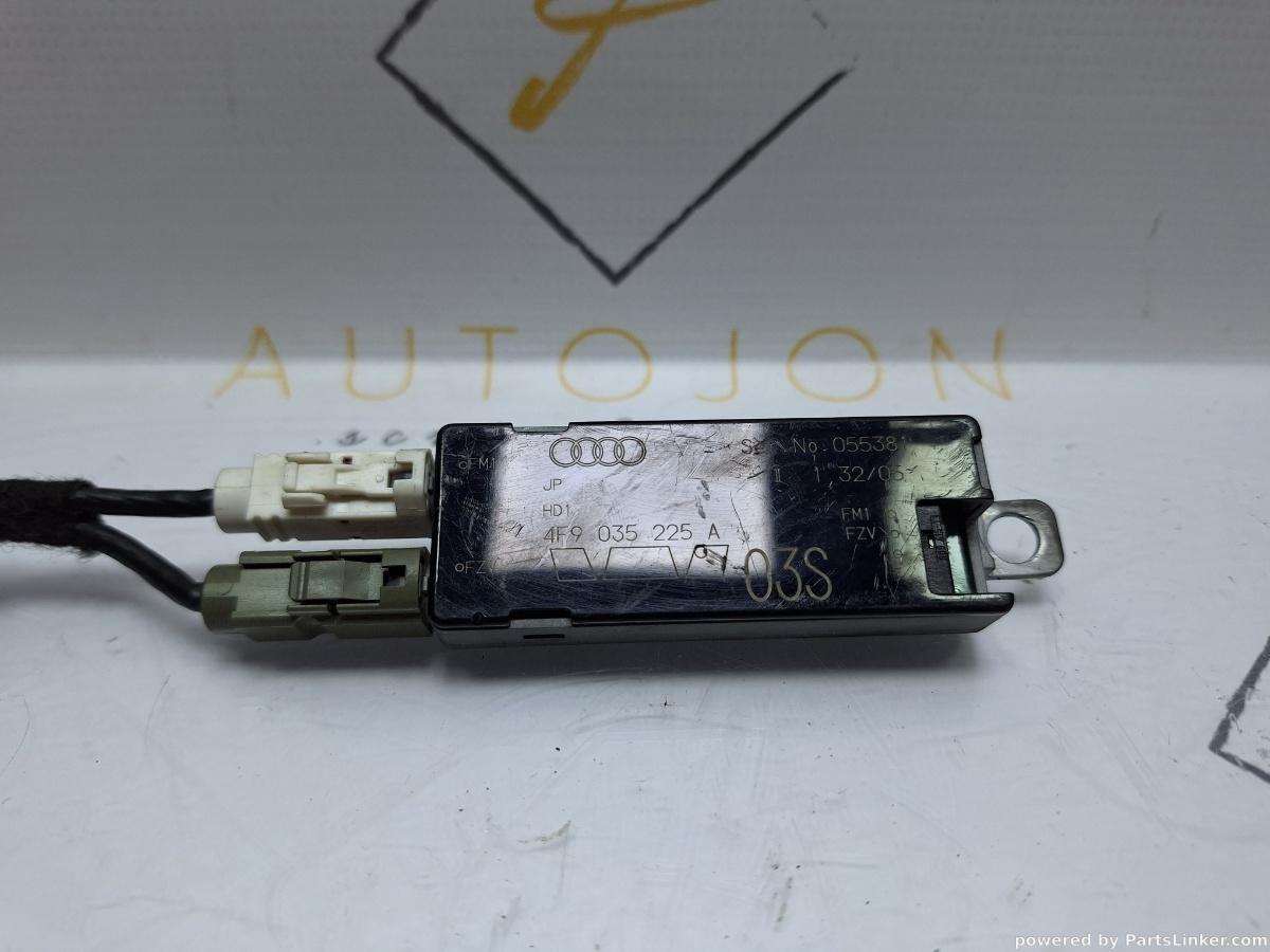 Amplificator antena AUDI A6 III Avant (4F5, C6) [ 2005 - 2011 ] TDI (BLB, BRE) 103KW|140HP OEM 4F9035225A