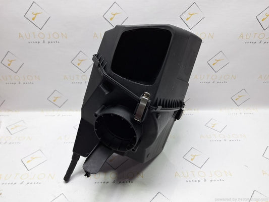 Carcasa filtru aer AUDI A6 III Avant (4F5, C6) [ 2005 - 2011 ] TDI (BLB, BRE) 103KW|140HP OEM 4F0133835H