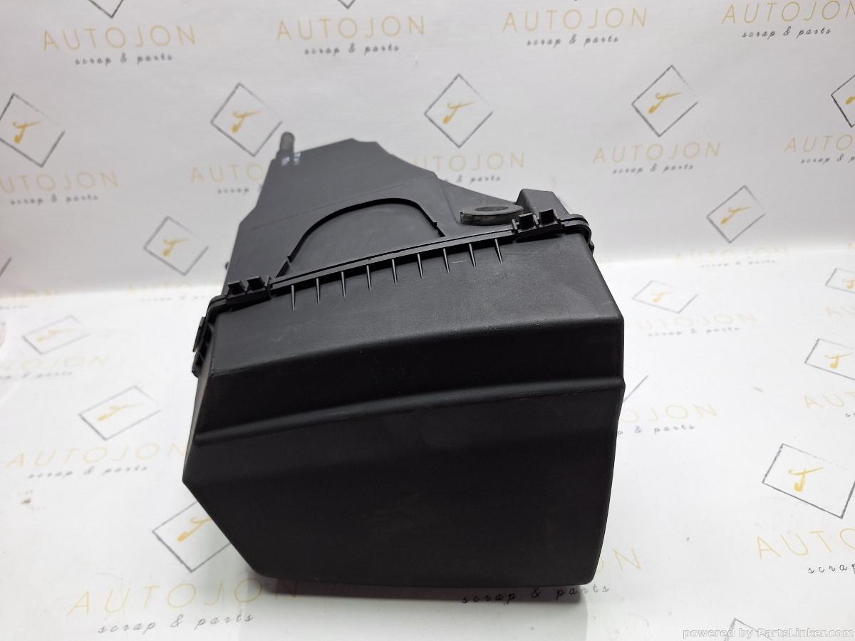 Carcasa filtru aer AUDI A6 III Avant (4F5, C6) [ 2005 - 2011 ] TDI (BLB, BRE) 103KW|140HP OEM 4F0133835H