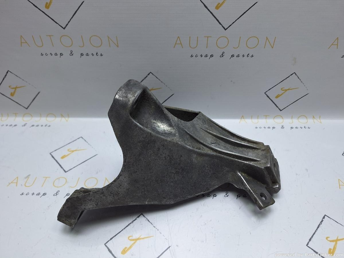 Suport motor Dreapta AUDI A6 III Avant (4F5, C6) [ 2005 - 2011 ] TDI (BLB, BRE) 103KW|140HP OEM 4F0199308P