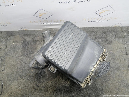 Carcasa filtru aer VOLKSWAGEN GOLF III (1H1) [ 1991 - 1998 ] 1.6 (ABU, AEA, AEE) 55KW|75HP OEM 1H0129607BQ