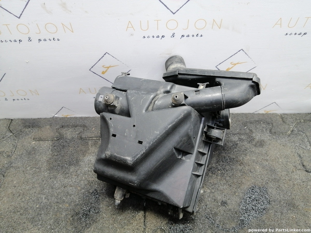Carcasa filtru aer VOLKSWAGEN GOLF III (1H1) [ 1991 - 1998 ] 1.6 (ABU, AEA, AEE) 55KW|75HP 1H0129607BQ