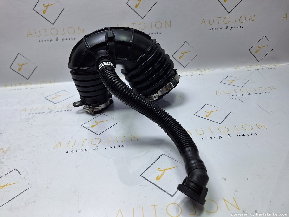 Furtun intercooler turbo AUDI A6 III Avant (4F5, C6) [ 2005 - 2011 ] TDI (BLB, BRE) 103KW|140HP 4F0129615E