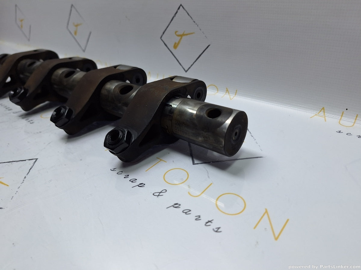 Rampa culbutori AUDI A6 III Avant (4F5, C6) [ 2005 - 2011 ] TDI (BLB, BRE) 103KW|140HP 03G109527A