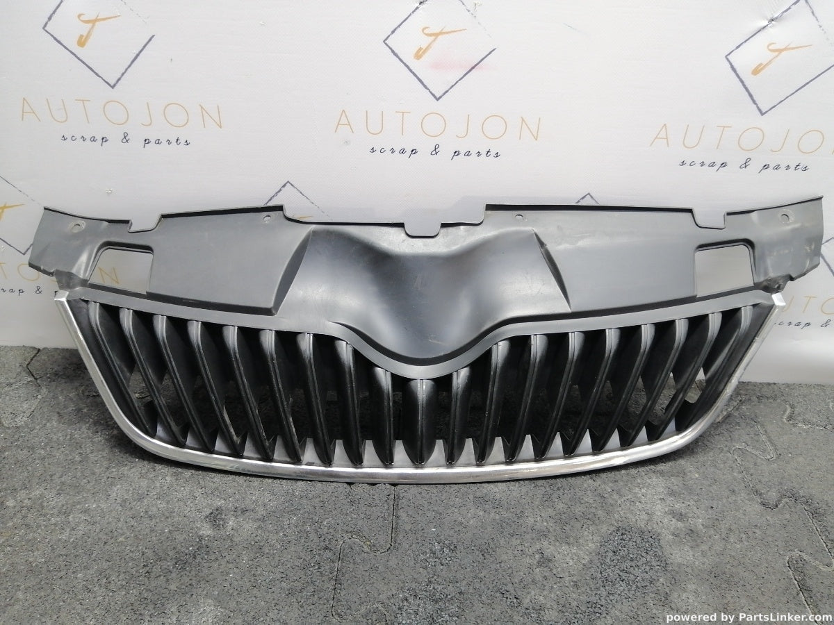 Grila bara fata SKODA ROOMSTER (5J) [ 2006 - 2015 ] TDI (CAYC) 77KW|105HP 5J0853668C