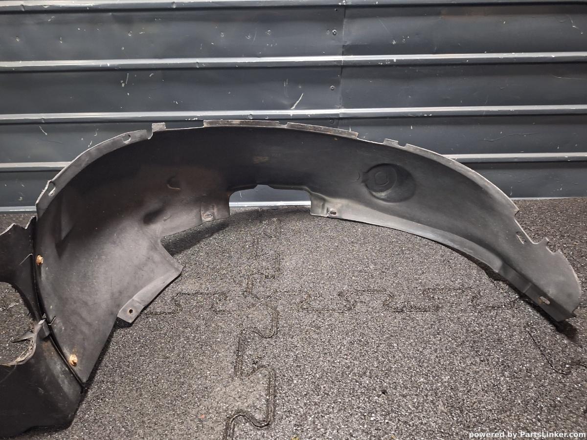 Carenaj roata stanga fata VOLKSWAGEN GOLF III (1H1) [ 1991 - 1998 ] 1.6 (ABU, AEA, AEE) 55KW|75HP OEM 1H0809961A