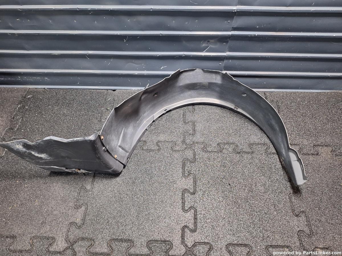 Carenaj roata dreapta fata VOLKSWAGEN GOLF III (1H1) [ 1991 - 1998 ] 1.6 (ABU, AEA, AEE) 55KW|75HP OEM 1H0809962