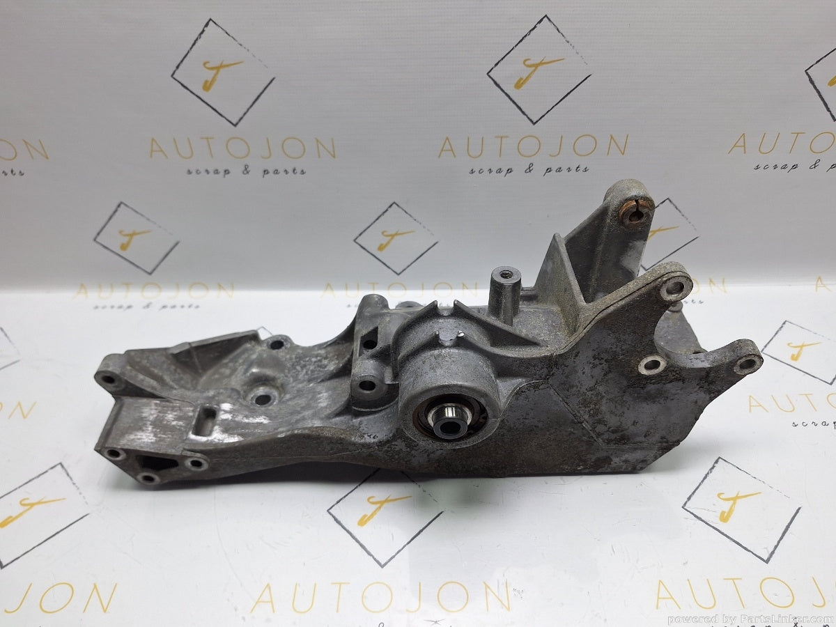 Suport accesorii VOLKSWAGEN PASSAT (3B2) [ 1996 - 2001 ] 1.6 (ADP, AHL, ANA, ARM) 74KW|101HP 06B903143E