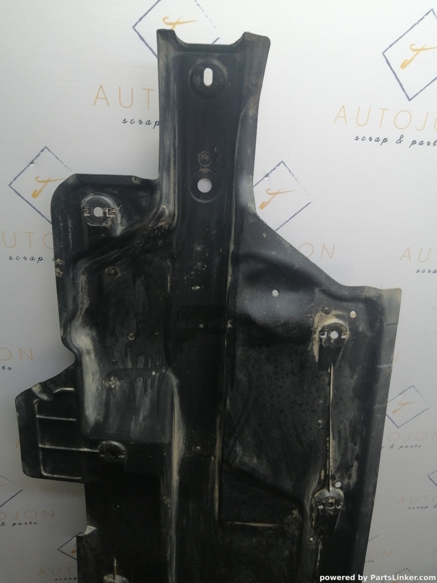 Scut podea dreapta SKODA ROOMSTER (5J) [ 2006 - 2015 ] TDI (CAYC) 77KW|105HP 6Q7825202A