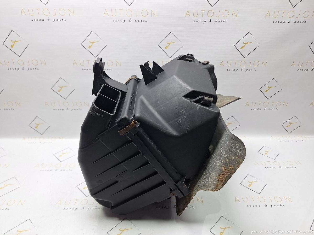 Carcasa filtru aer VOLKSWAGEN PASSAT 3B2 1997 1.6 1.6 1.6 AHL 74KW|101HP 1997