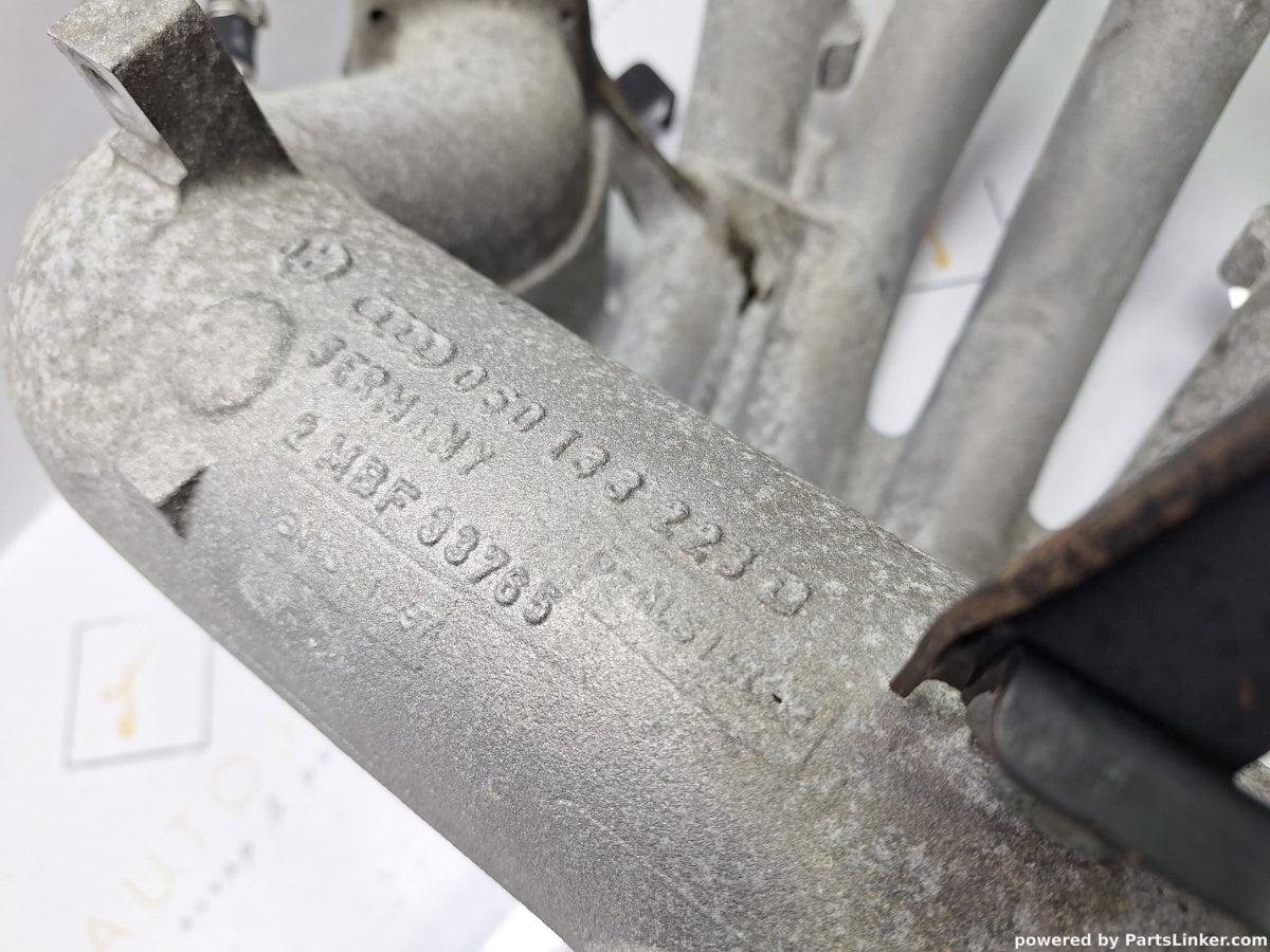 Galerie de admisie VOLKSWAGEN PASSAT (3B2) [ 1996 - 2001 ] 1.6 (ADP, AHL, ANA, ARM) 74KW|101HP 050133223D