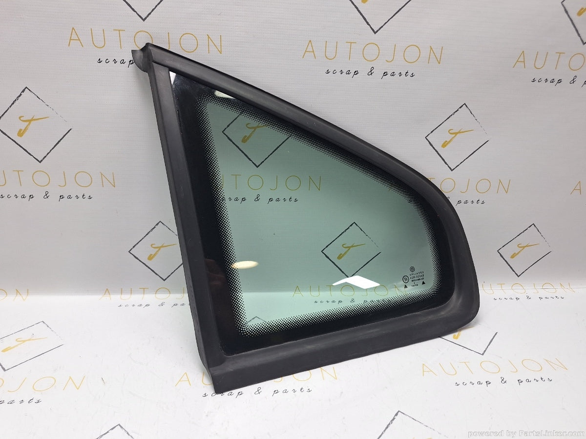 Geam fix lateral stanga spate VOLKSWAGEN PASSAT (3B2) [ 1996 - 2001 ] 1.6 (ADP, AHL, ANA, ARM) 74KW|101HP 3B5845297B