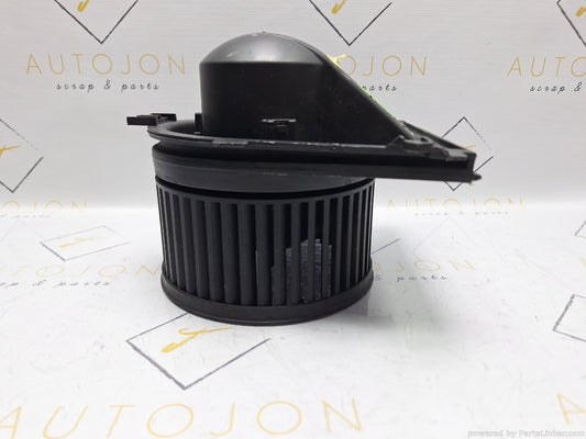 Ventilator aeroterma VOLKSWAGEN PASSAT (3B2) [ 1996 - 2001 ] 1.6 (ADP, AHL, ANA, ARM) 74KW|101HP 8D1819021B