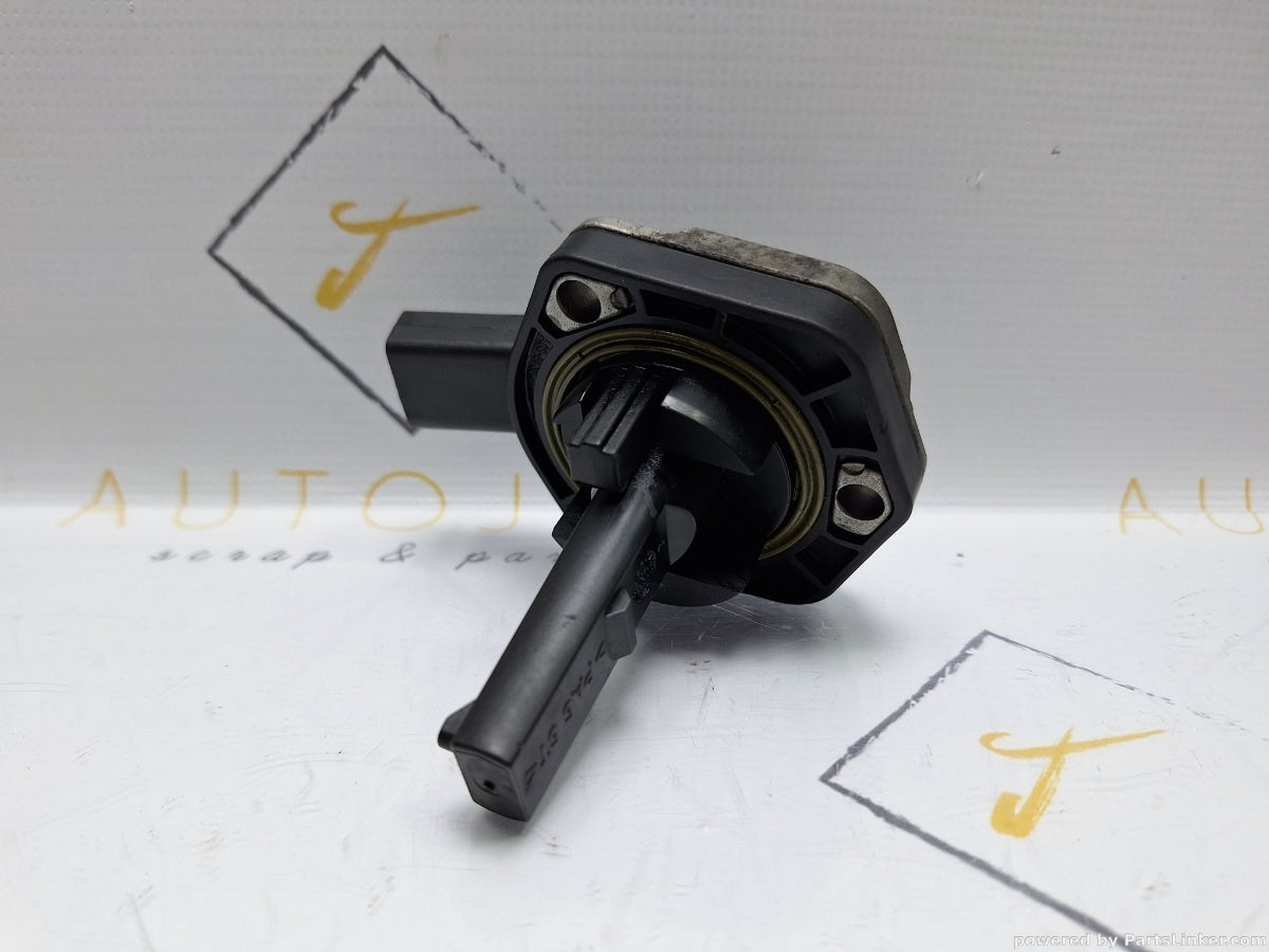 Senzor baie de ulei VOLKSWAGEN GOLF IV Variant (1J5) [ 1999 - 2006 ] TDI (ATD, AXR) 74KW|101HP 1J0907660B