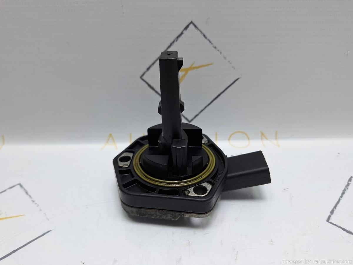 Senzor baie de ulei VOLKSWAGEN GOLF IV Variant (1J5) [ 1999 - 2006 ] TDI (ATD, AXR) 74KW|101HP OEM 1J0907660B