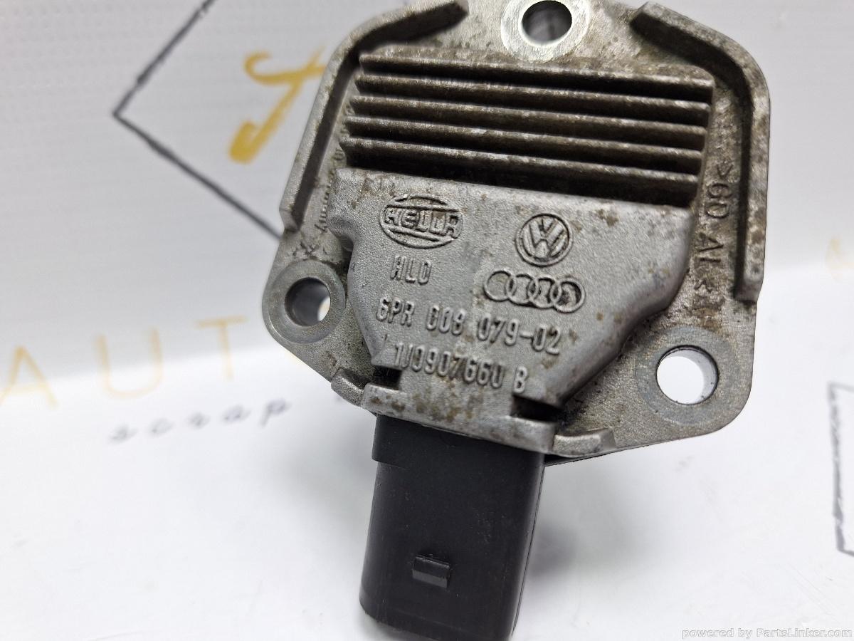 Senzor baie de ulei VOLKSWAGEN GOLF IV Variant (1J5) [ 1999 - 2006 ] TDI (ATD, AXR) 74KW|101HP OEM 1J0907660B