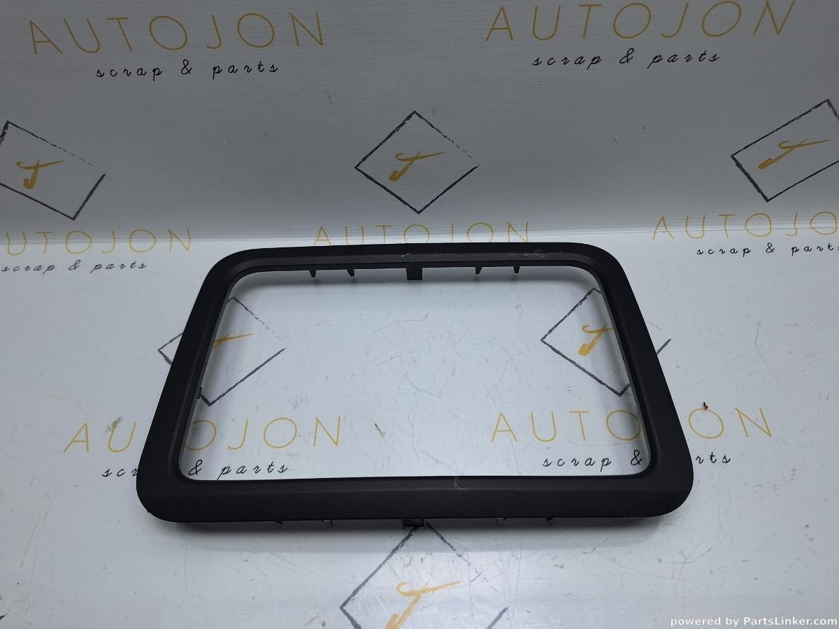 Rama Cd player SKODA ROOMSTER (5J) [ 2006 - 2015 ] TDI (CAYC) 77KW|105HP OEM 5J0858069A
