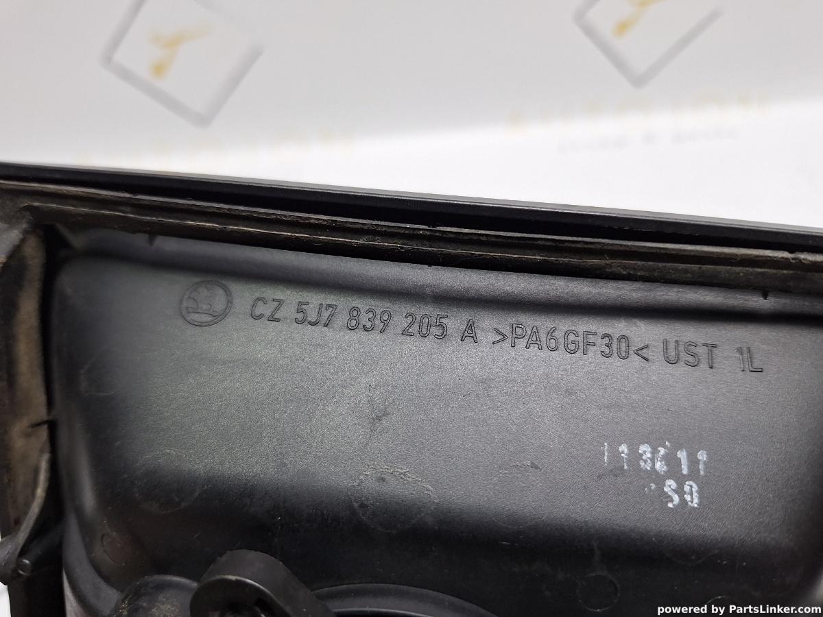 Maner exterior usa laterala Stanga SKODA ROOMSTER (5J) [ 2006 - 2015 ] TDI (CAYC) 77KW|105HP OEM 5J7839205A
