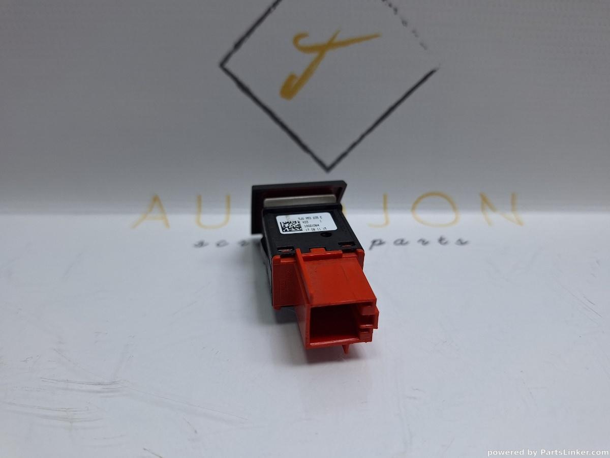 Buton avarii SKODA ROOMSTER (5J) [ 2006 - 2015 ] TDI (CAYC) 77KW|105HP OEM 5J0953235E