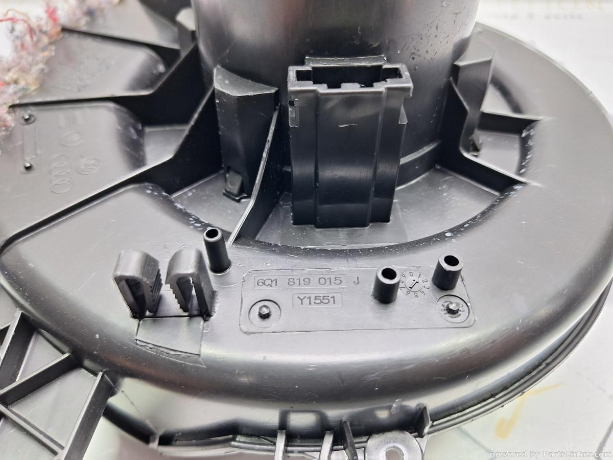 Ventilator aeroterma SKODA ROOMSTER 5J 2006 - 2015 TDI CAYC 6Q1819015J