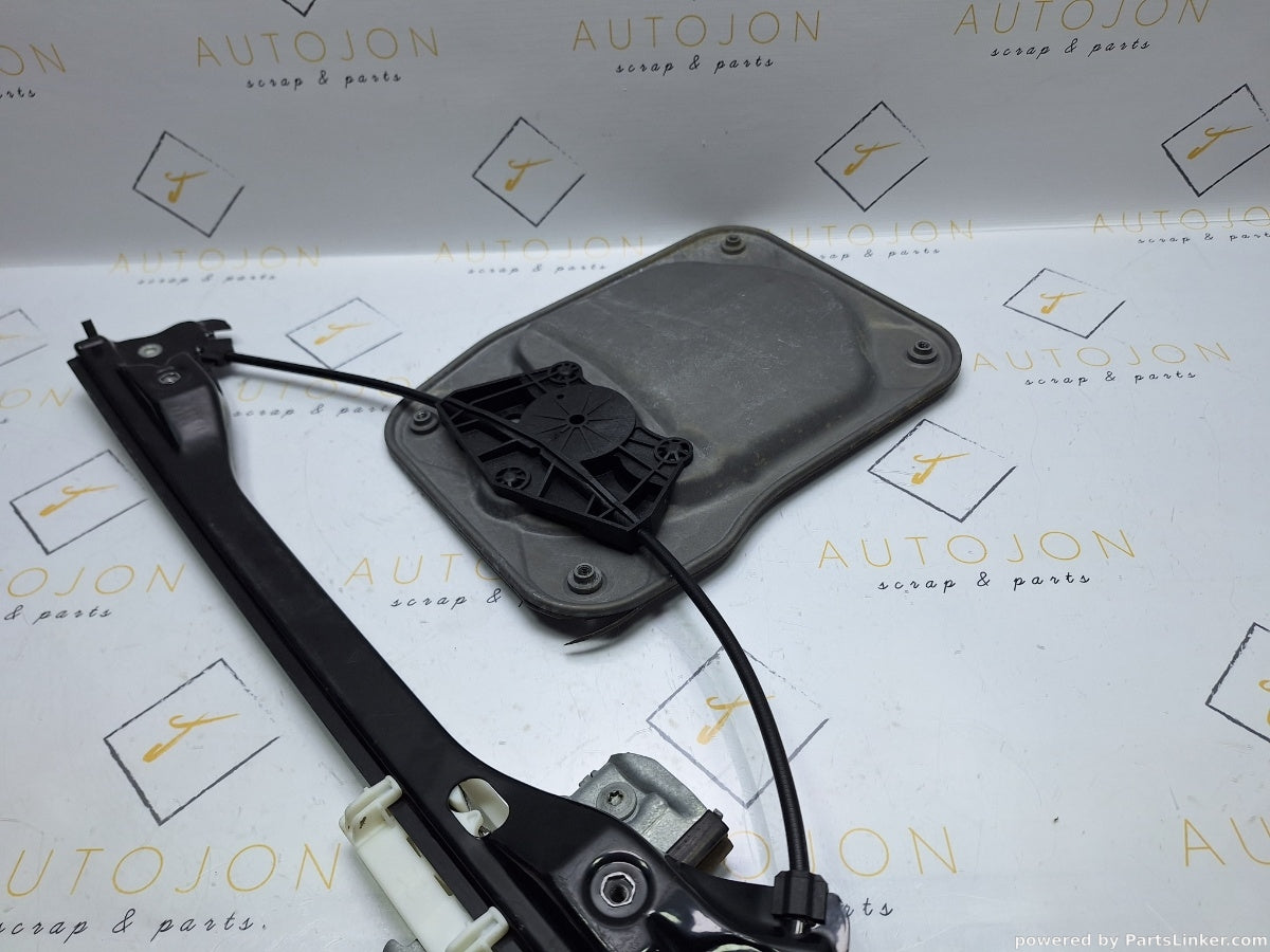 Macara geam dreapta fata SKODA ROOMSTER (5J) [ 2006 - 2015 ] TDI (CAYC) 77KW|105HP 5J7837462