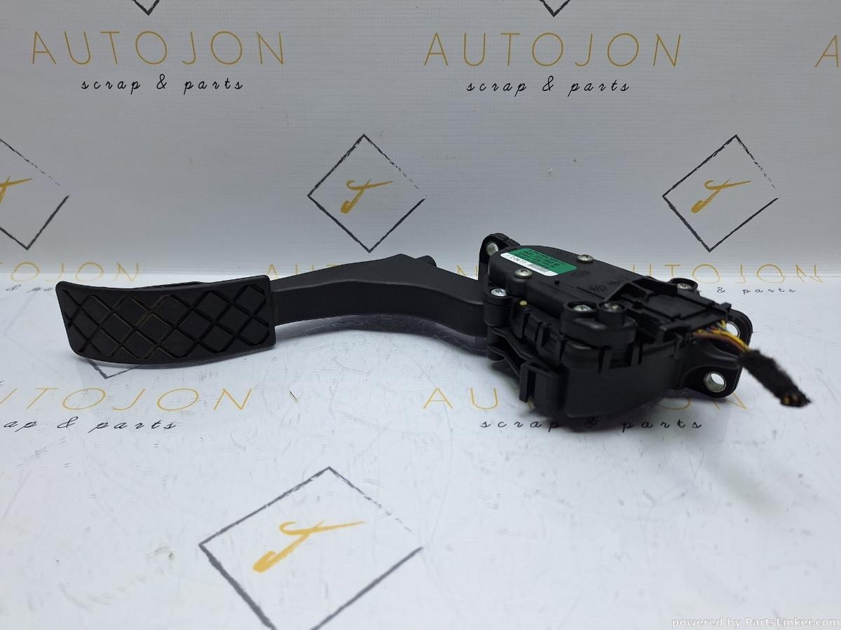 Pedala acceleratie SKODA ROOMSTER (5J) [ 2006 - 2015 ] TDI (CAYC) 77KW|105HP OEM 6Q1721503M