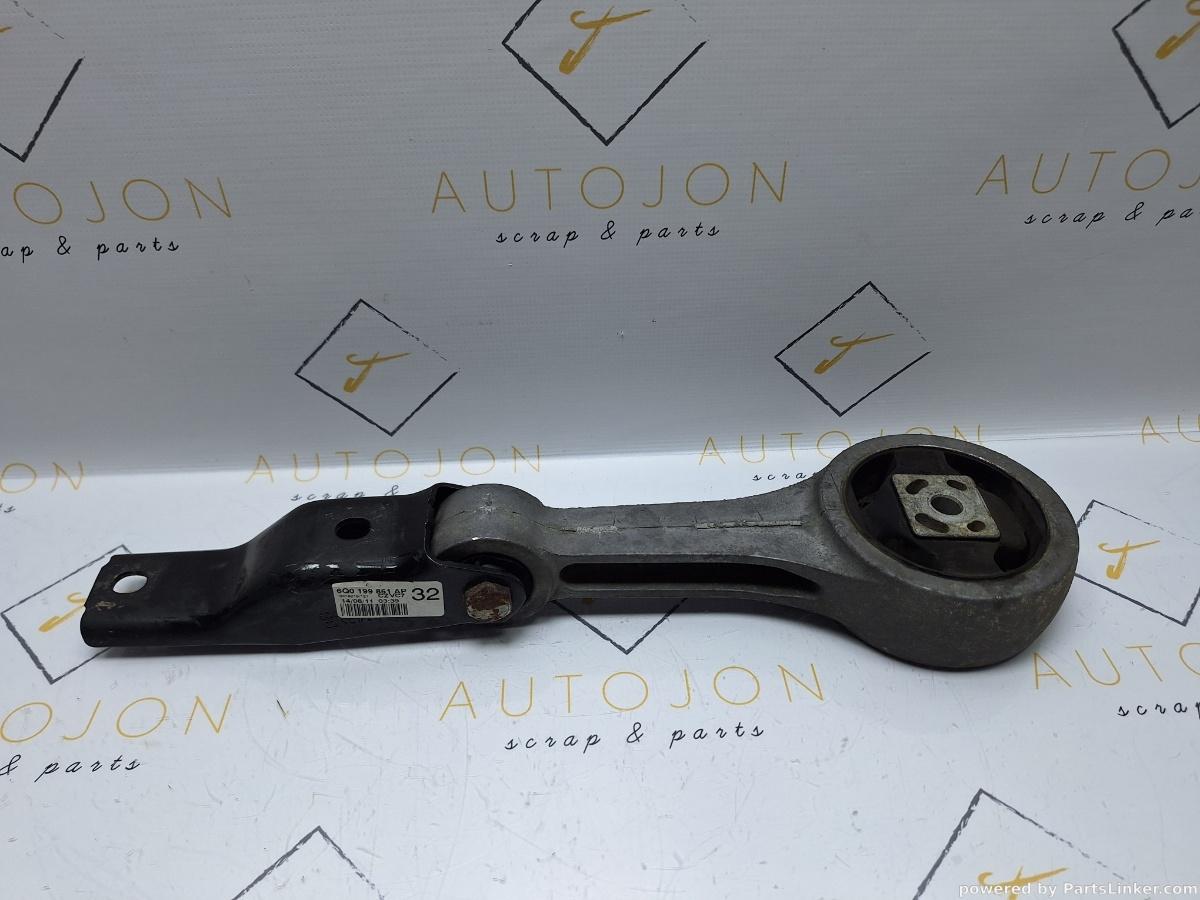 Suport tampon motor SKODA ROOMSTER 5J 2006 - 2015 1.6 TDI CAYC 6Q0199851AP