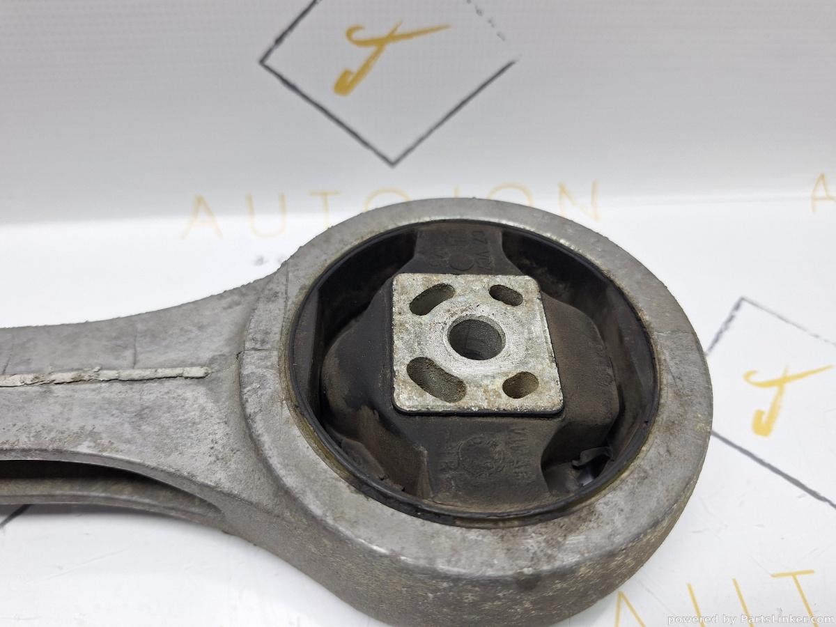 Suport tampon motor SKODA ROOMSTER 5J 2006 - 2015 1.6 TDI CAYC 6Q0199851AP