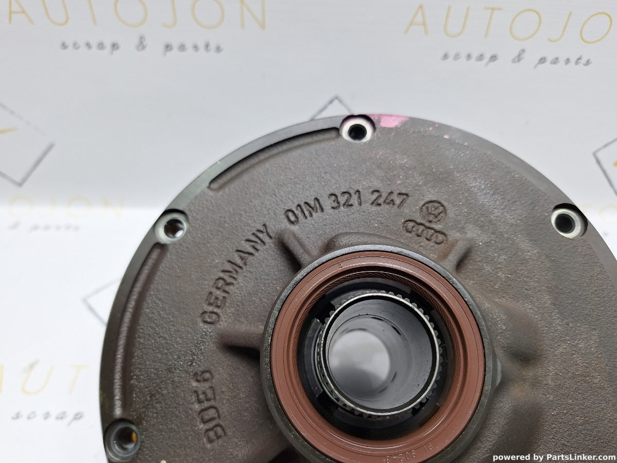 Pompa ulei cutie VOLKSWAGEN GOLF IV (1J1) [ 1997 - 2007 ] TDI (AGR, ALH) 66KW|90HP 01M321247