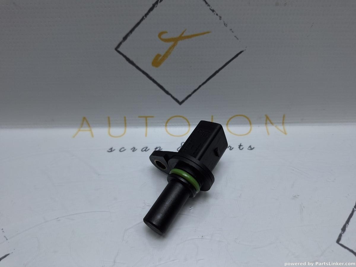 Senzor impuls viteza G38 VOLKSWAGEN GOLF IV (1J1) [ 1997 - 2007 ] TDI (AGR, ALH) 66KW|90HP OEM 095927321B