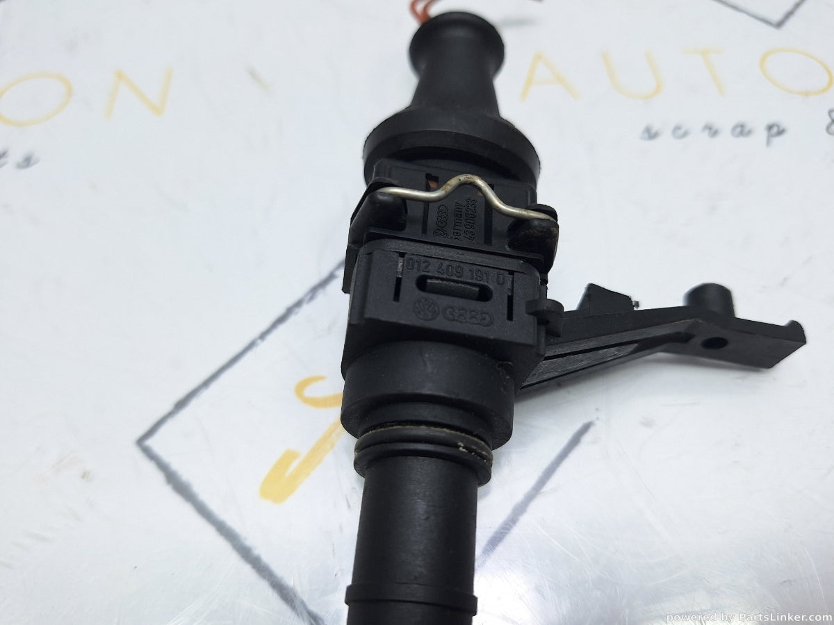 Senzor viteza VOLKSWAGEN PASSAT (3B2) [ 1996 - 2001 ] 1.6 (ADP, AHL, ANA, ARM) 74KW|101HP 012409191D