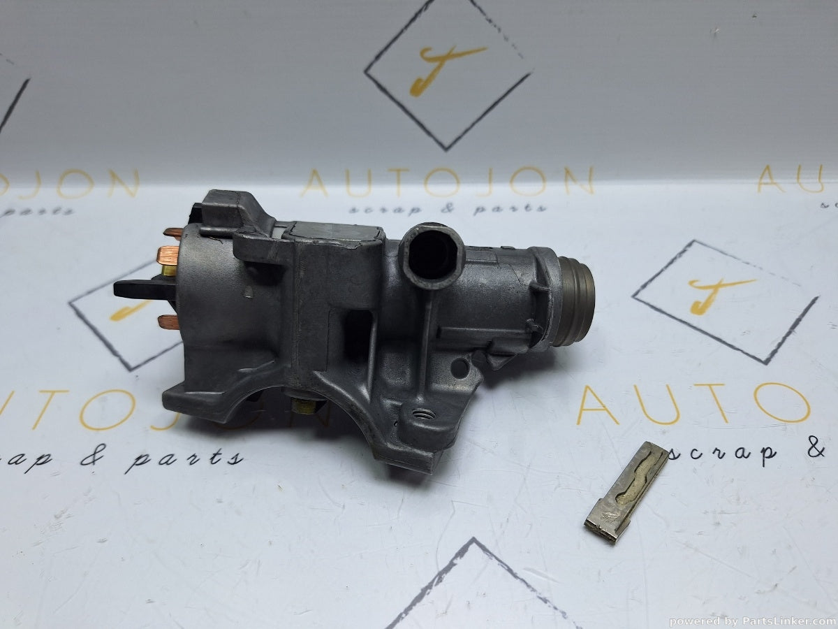 Contact cu lama SEAT ALHAMBRA (7V8, 7V9) [ 1996 - 2010 ] TDI (ASZ) 96KW|131HP 4B0905851B