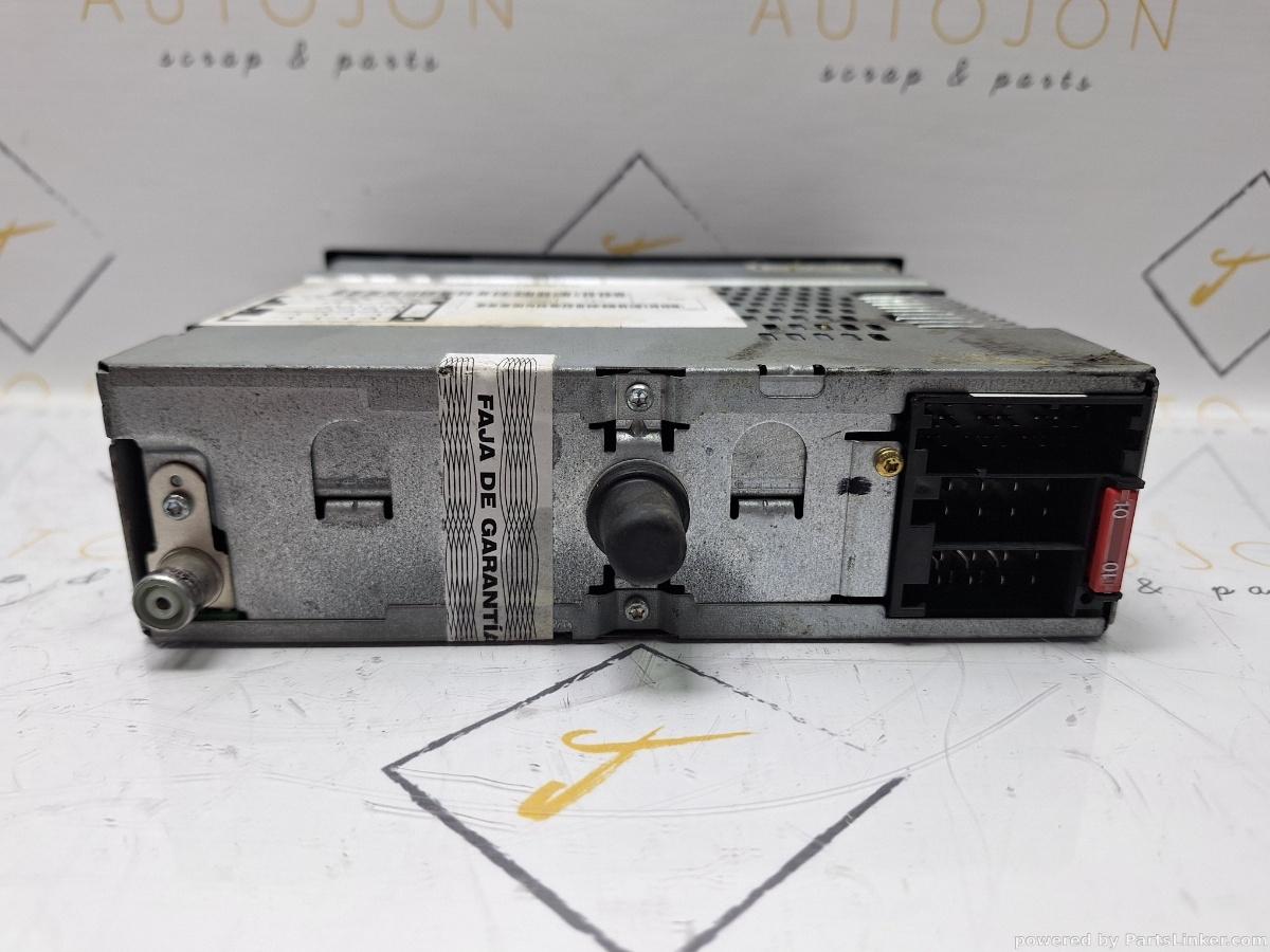 CD player auto SEAT ALHAMBRA (7V8, 7V9) [ 1996 - 2010 ] TDI (ASZ) 96KW|131HP OEM 7M7035186B