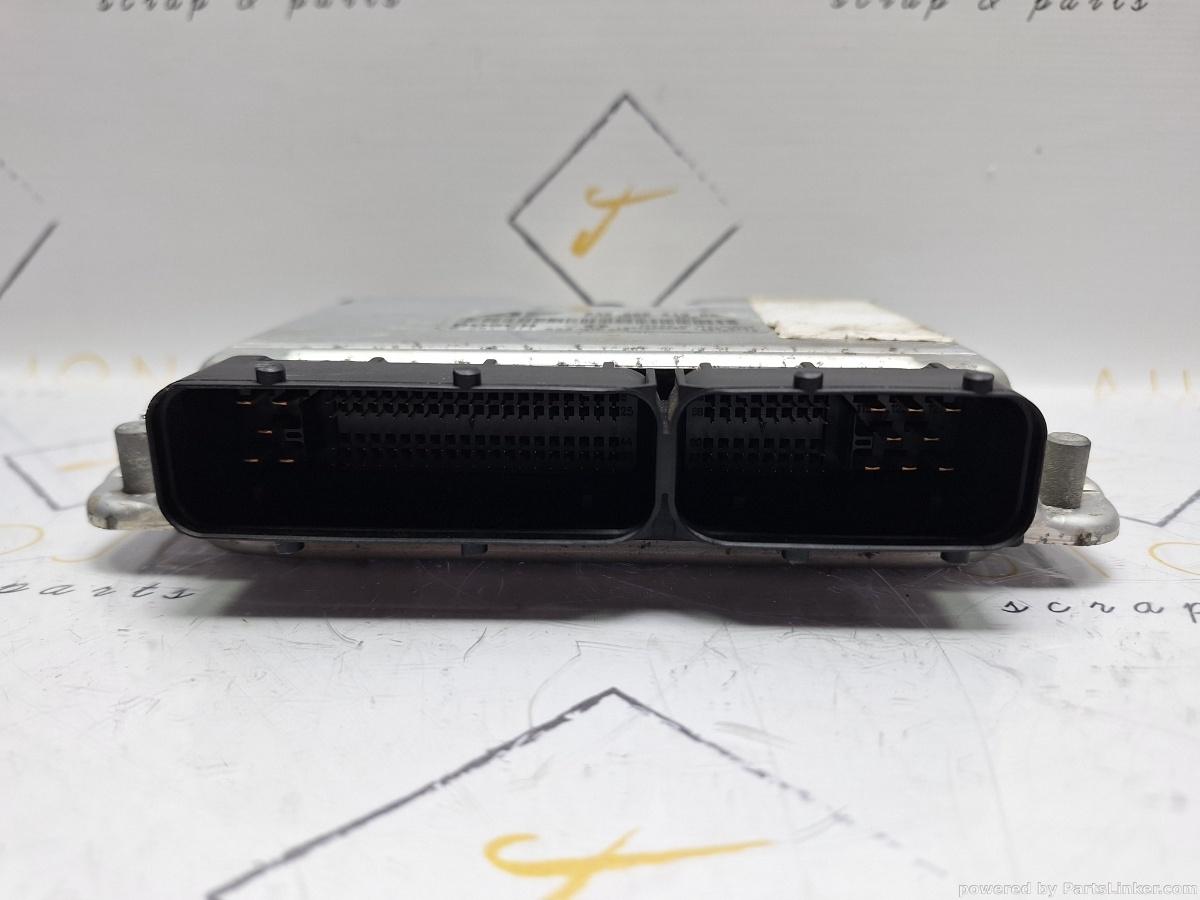 Calculator ECU motor SEAT ALHAMBRA (7V8, 7V9) [ 1996 - 2010 ] TDI (ASZ) 96KW|131HP BOSCH 0281011822 OEM 038906019NA